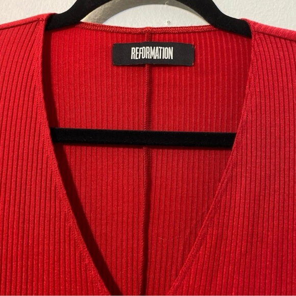 Reformation Sara Cherry red  mini dress.88% tencel 12% spandex.Like new.Size S - Picture 11 of 16